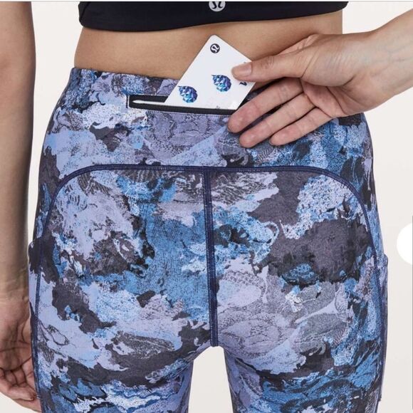 Lululemon Speed Up Tight Blue Purple Screen Camo - Picture 11 of 11